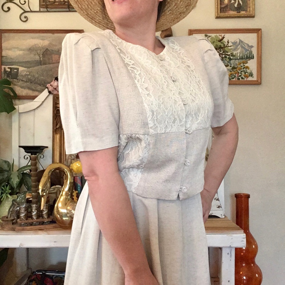 Vintage Linen Rayon Blend Floral Lace Country Romance Peasant Prairie Dress